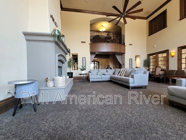 Building Photo - 708 Gentle Breeze Wy