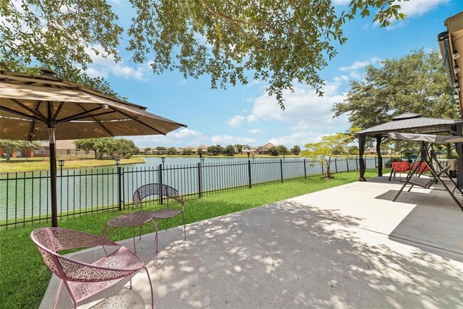 Building Photo - 26146 Travis Brook Dr