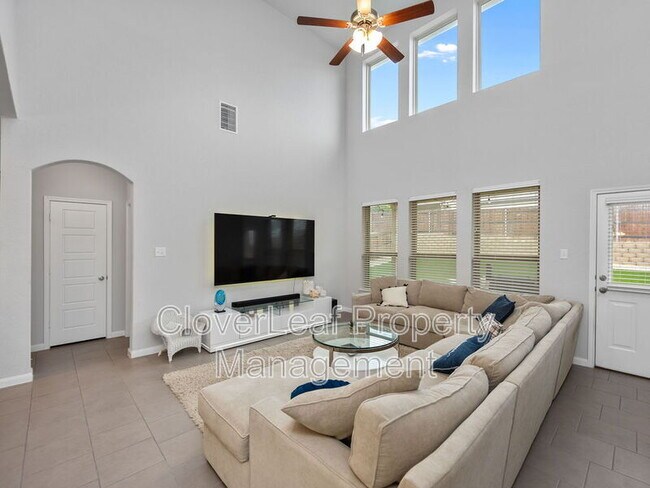Building Photo - 6727 Comanche Post