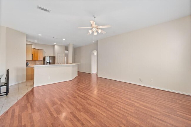 Building Photo - 23219 Dewflower Dr