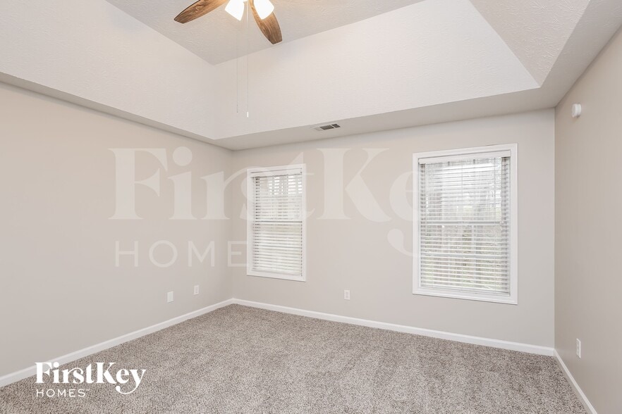 Building Photo - 727 Melrose Trce NE