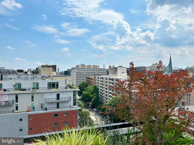 Building Photo - 1011 M St NW