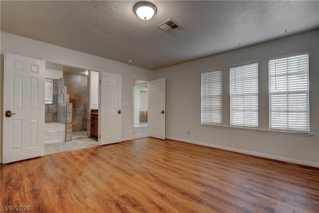 Building Photo - 3905 Landsdown Pl