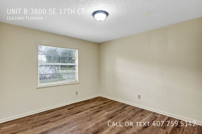 Building Photo - 3800 SE 17th Ct