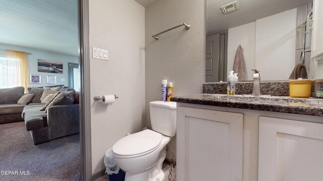 Building Photo - 240 S Halstead Dr