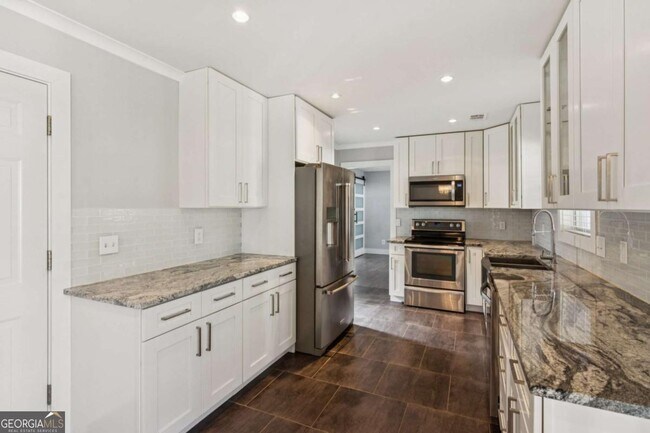 Building Photo - 2275 Eagle Pointe Ct NW