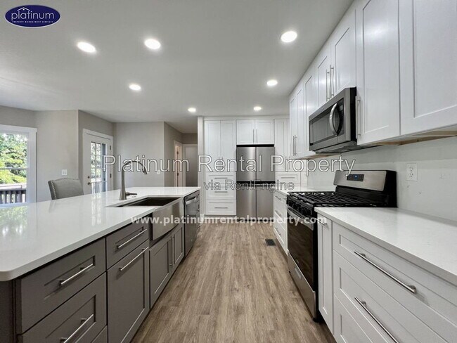Building Photo - 4156 Dream Catcher Dr