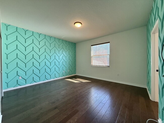 Building Photo - 10551 Park Meadowbrooke Dr