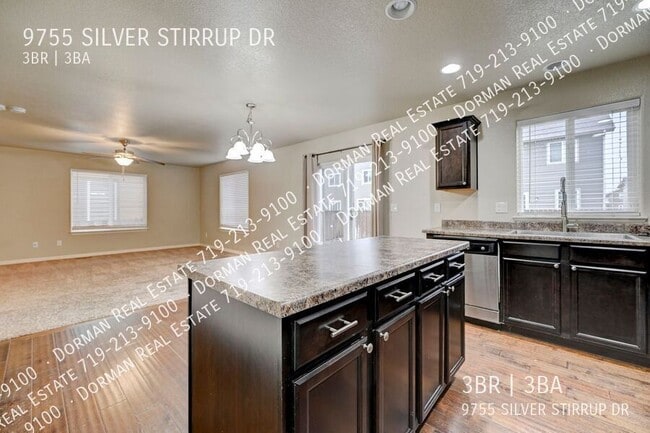 Building Photo - 9755 Silver Stirrup Dr