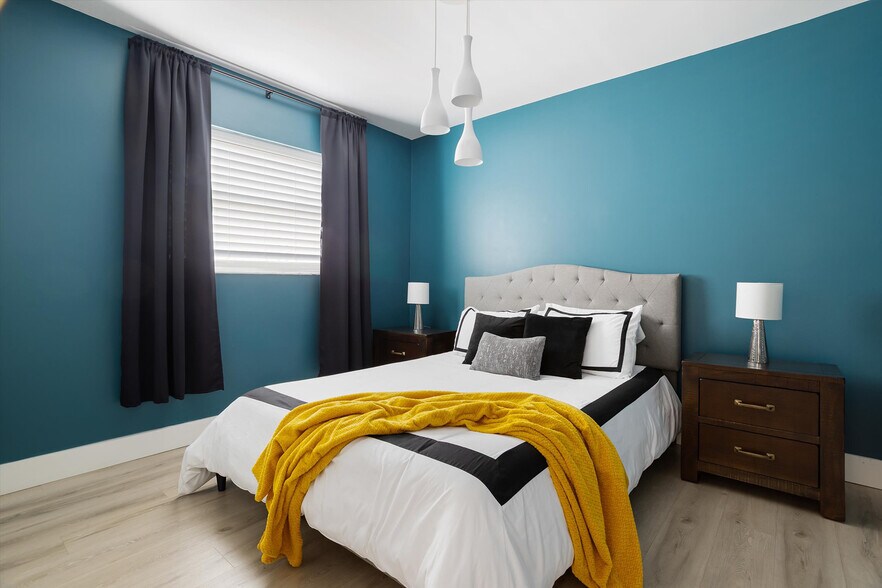 Bedroom [north] - 2727 NW 17th Ter