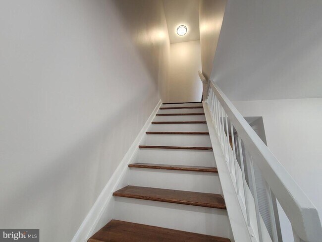 Building Photo - 5674 Oak Tanager Ct