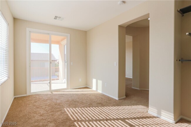 Building Photo - 10733 Mentesana Ave