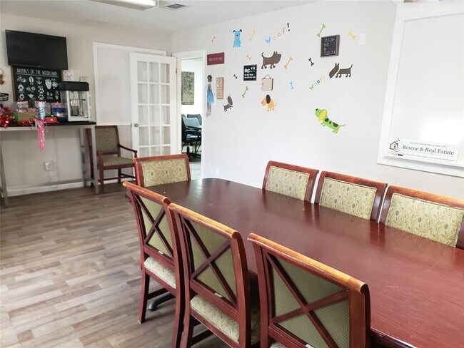 Building Photo - 26519 I-45