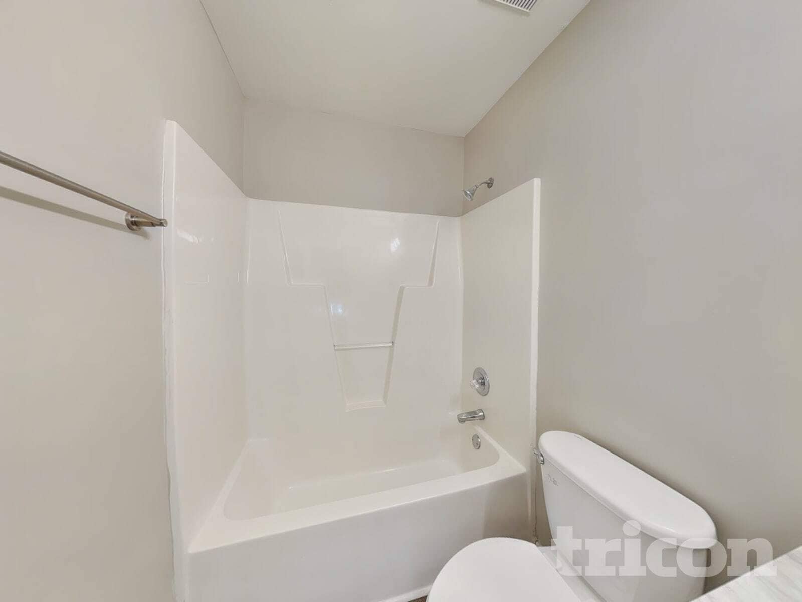 Building Photo - 3929 Grandover Dr