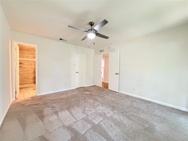 Building Photo - 407 Ivy Way