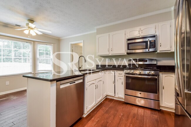 Building Photo - 4329 Revere Cir