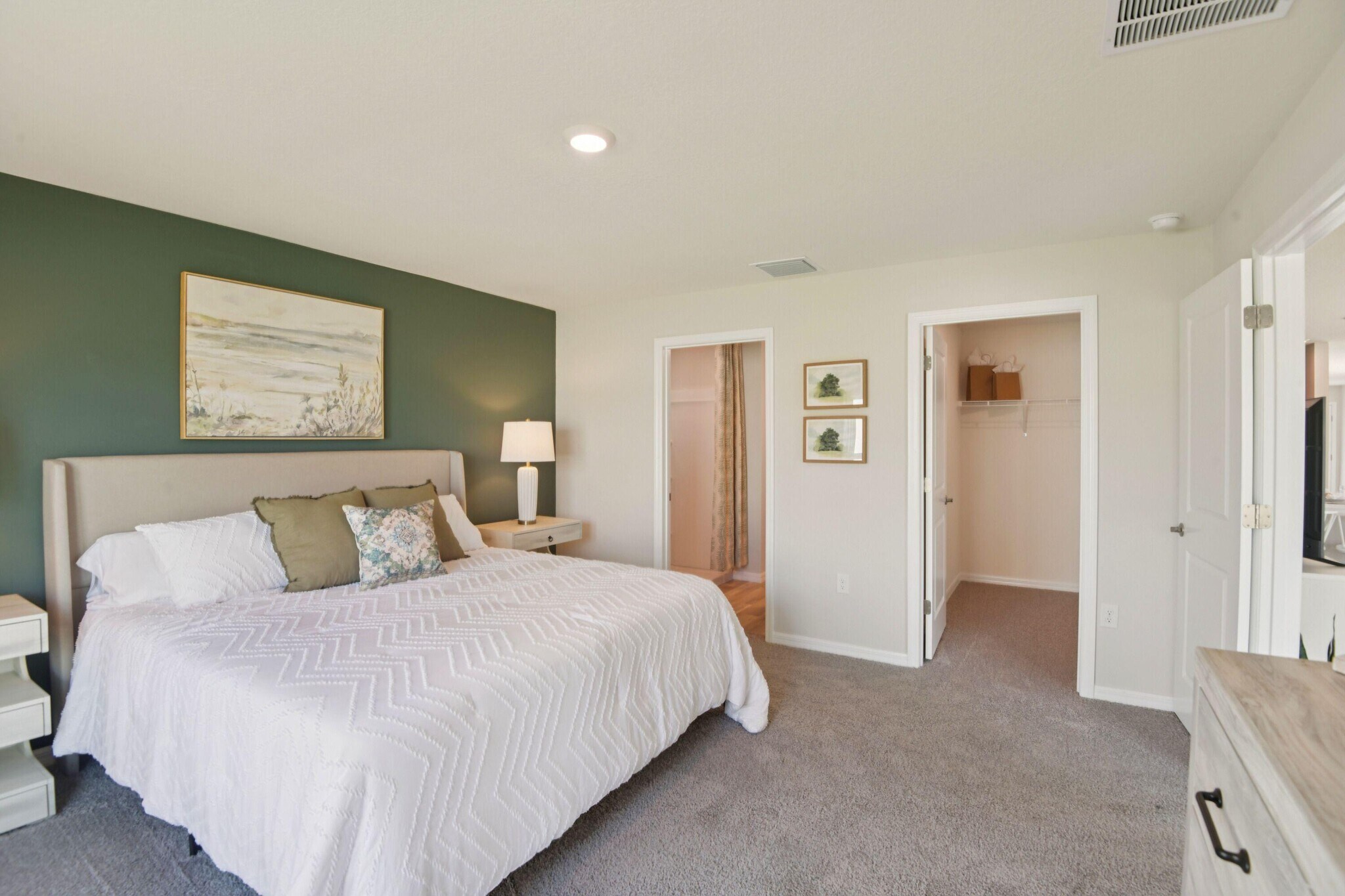 Building Photo - 3939 Antigua Wy