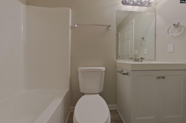 Building Photo - 108 Woodlands Village Dr