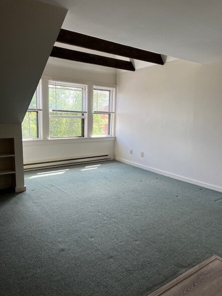 Building Photo - 39 Pleasant St