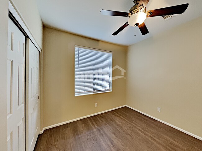 Building Photo - 25711 W Miami St