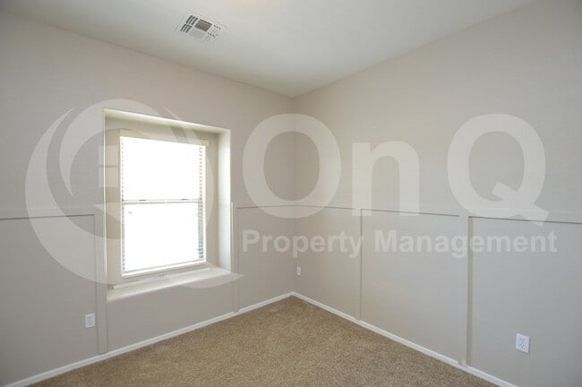 Building Photo - 1337 S Joshua Tree Ln