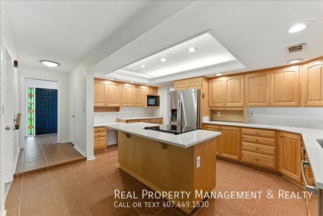 Building Photo - 2400 Deloraine Trail