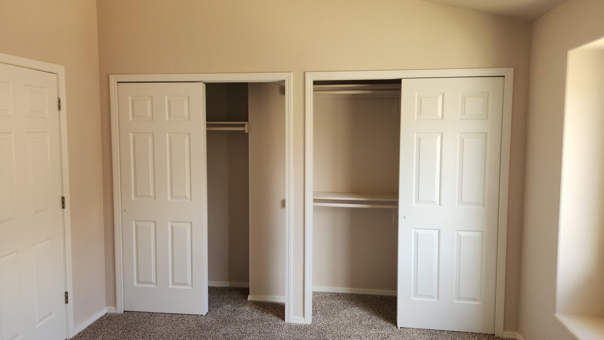 Master closets - 7944 Antelope Valley Pt