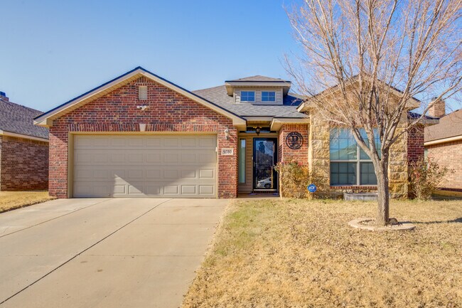 Primary Photo - 9310 Ross Avenue