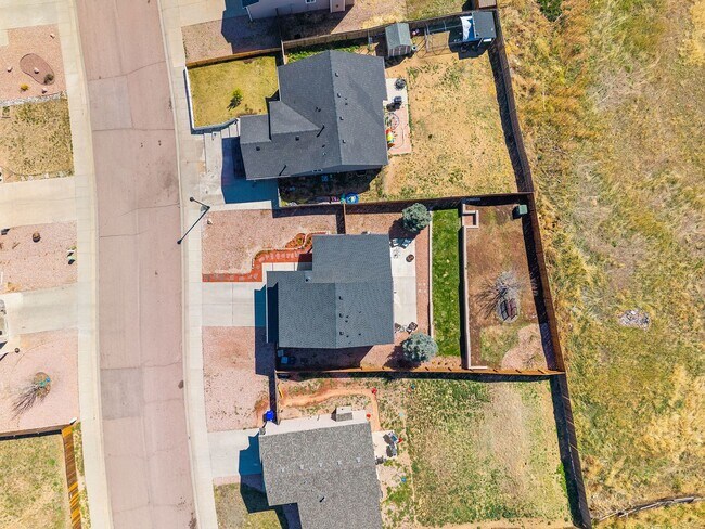 Building Photo - Beautiful Recently Renovated 4 Bed 4 Bath Home In Fountain!!!!