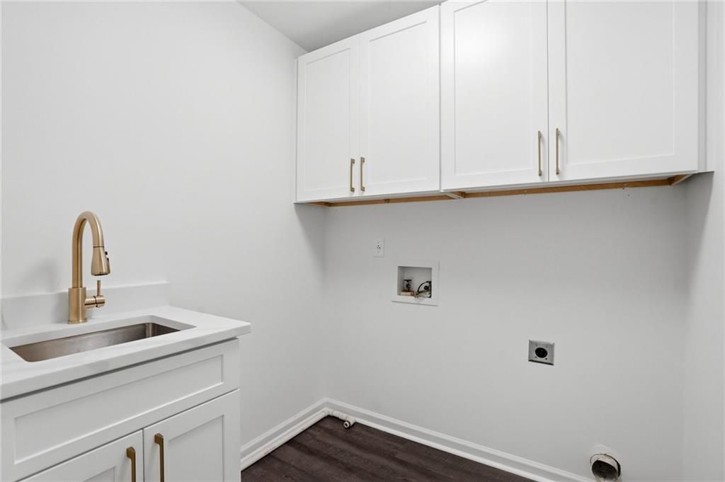 Building Photo - 4465 Park Brooke Trace