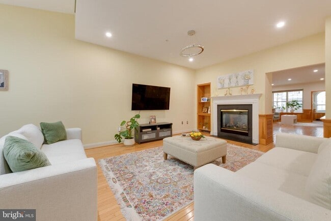 Primary Photo - 1120 Brian's Way