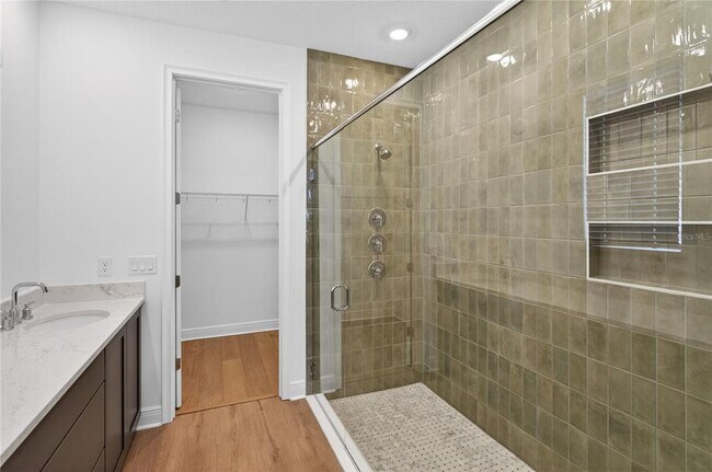 Building Photo - 2926 Sailhouse Dr