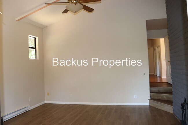 Building Photo - Wonderful four bedroom home in Hidden Hills neighborhood in Carmel Valley