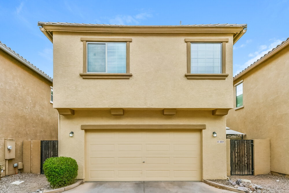 Building Photo - 3884 E Santa Fe Ln