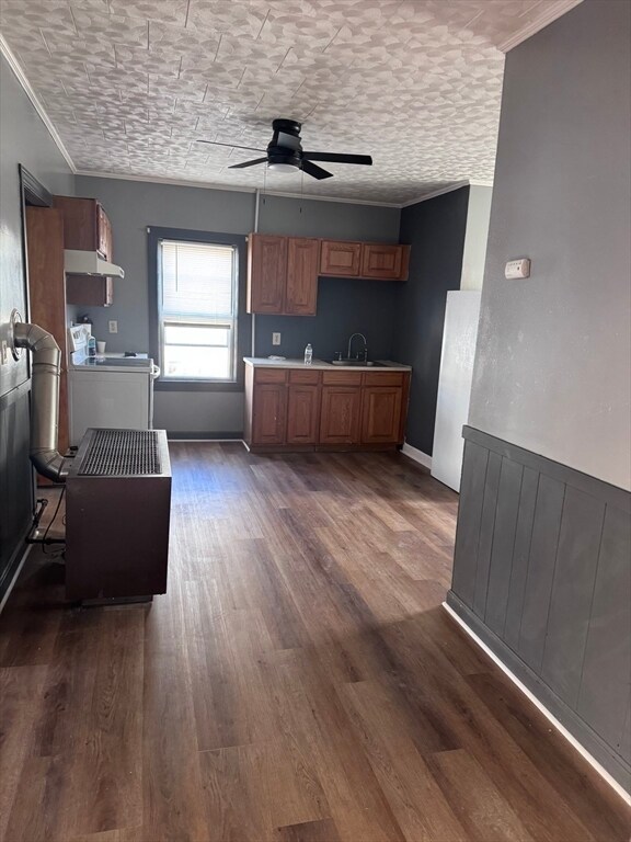 Building Photo - 10 Choate St