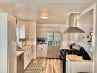 Building Photo - Chic Joshua Tree Retreat with Modern Upgrades