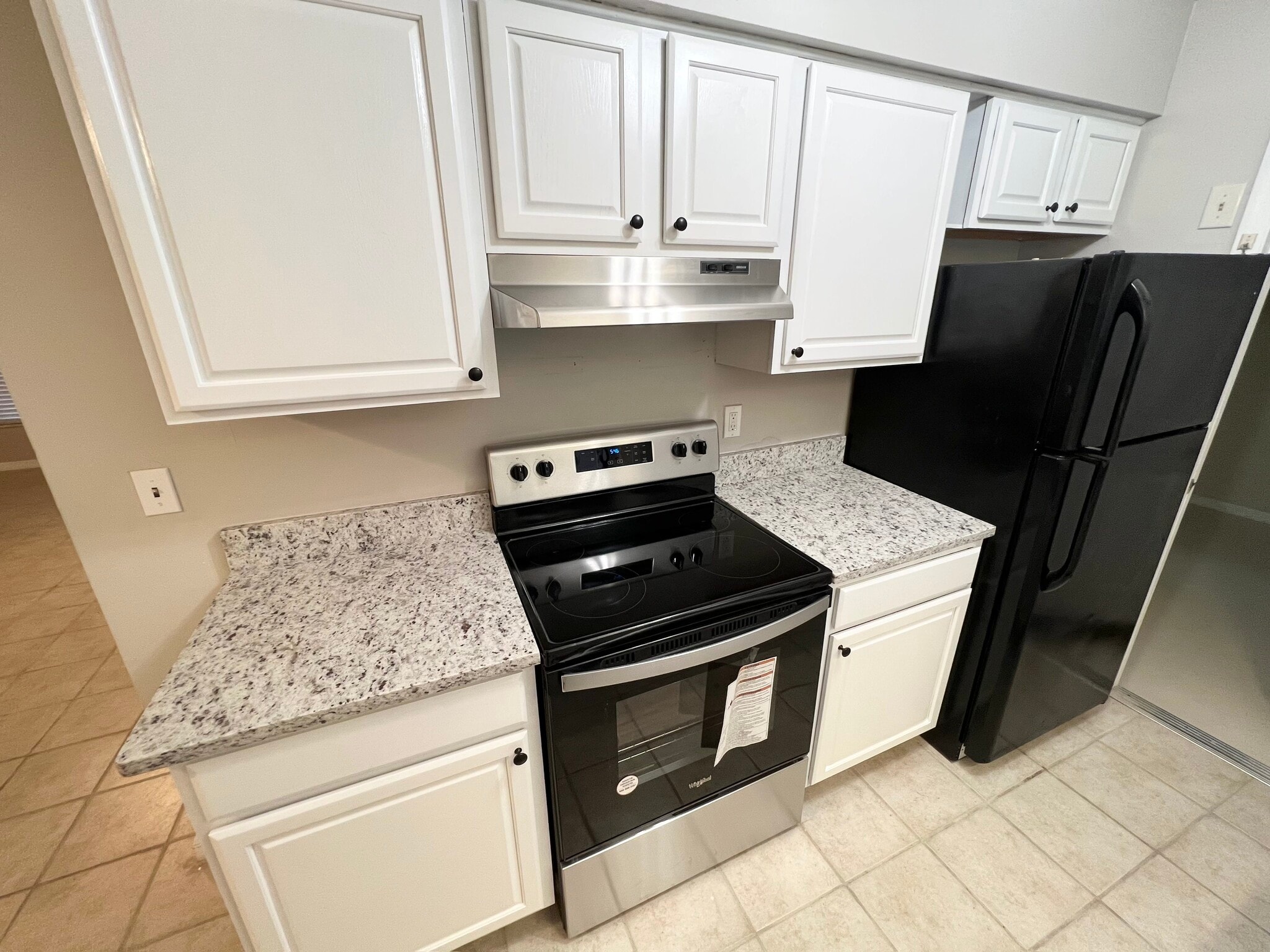 Kitchen - 4865 Darwood Dr