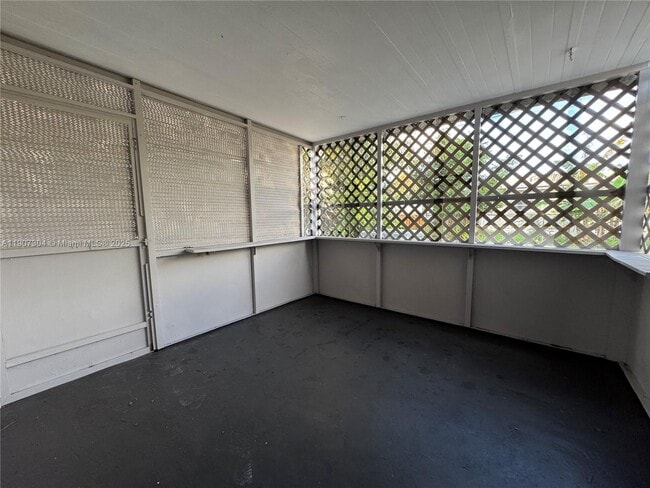 Building Photo - 4411 NW 24th St