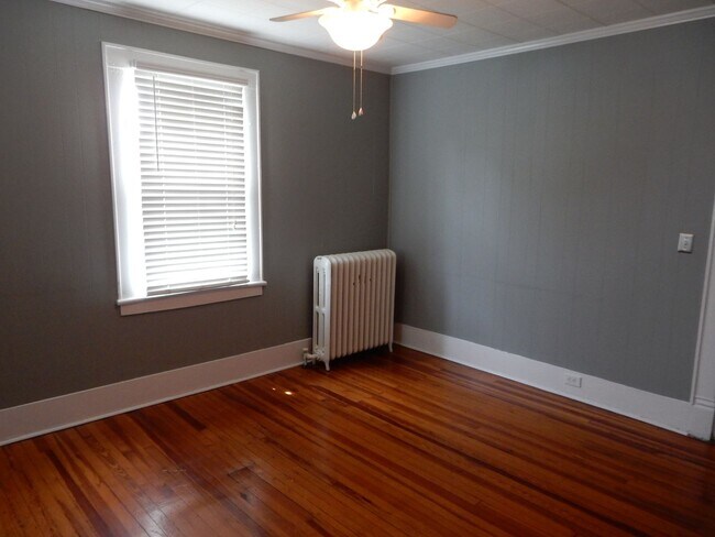 Building Photo - Allison/434