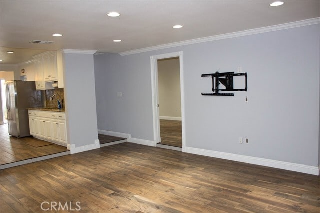 Building Photo - 8328 Elmont Ave