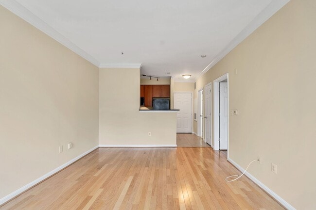 Building Photo - Beautiful 1 Bedroom 1 Bathroom Condo In Much Sought After Exchange At Van Dorn