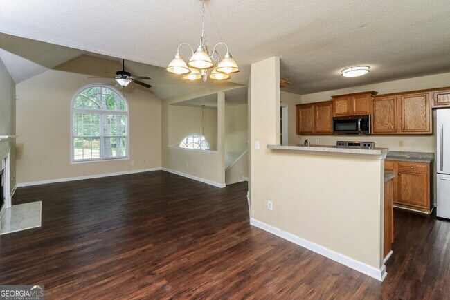 Building Photo - 4671 Tradewinds Ct