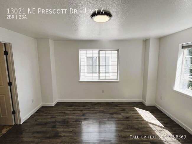 Building Photo - 13021 NE Prescott Dr