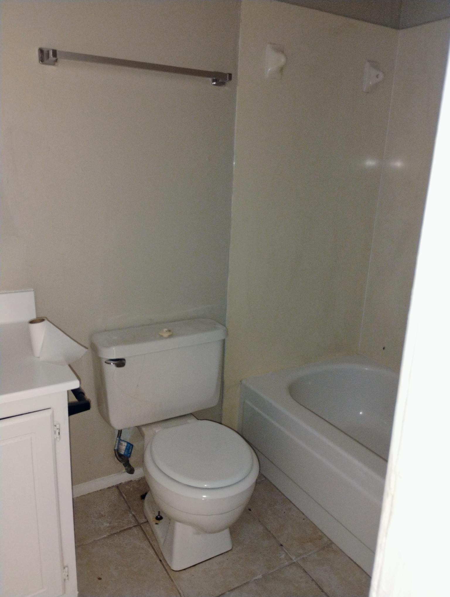 Building Photo - 1120 Shilo Ave