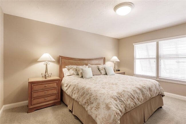 Building Photo - 6052 W Peppertree Way