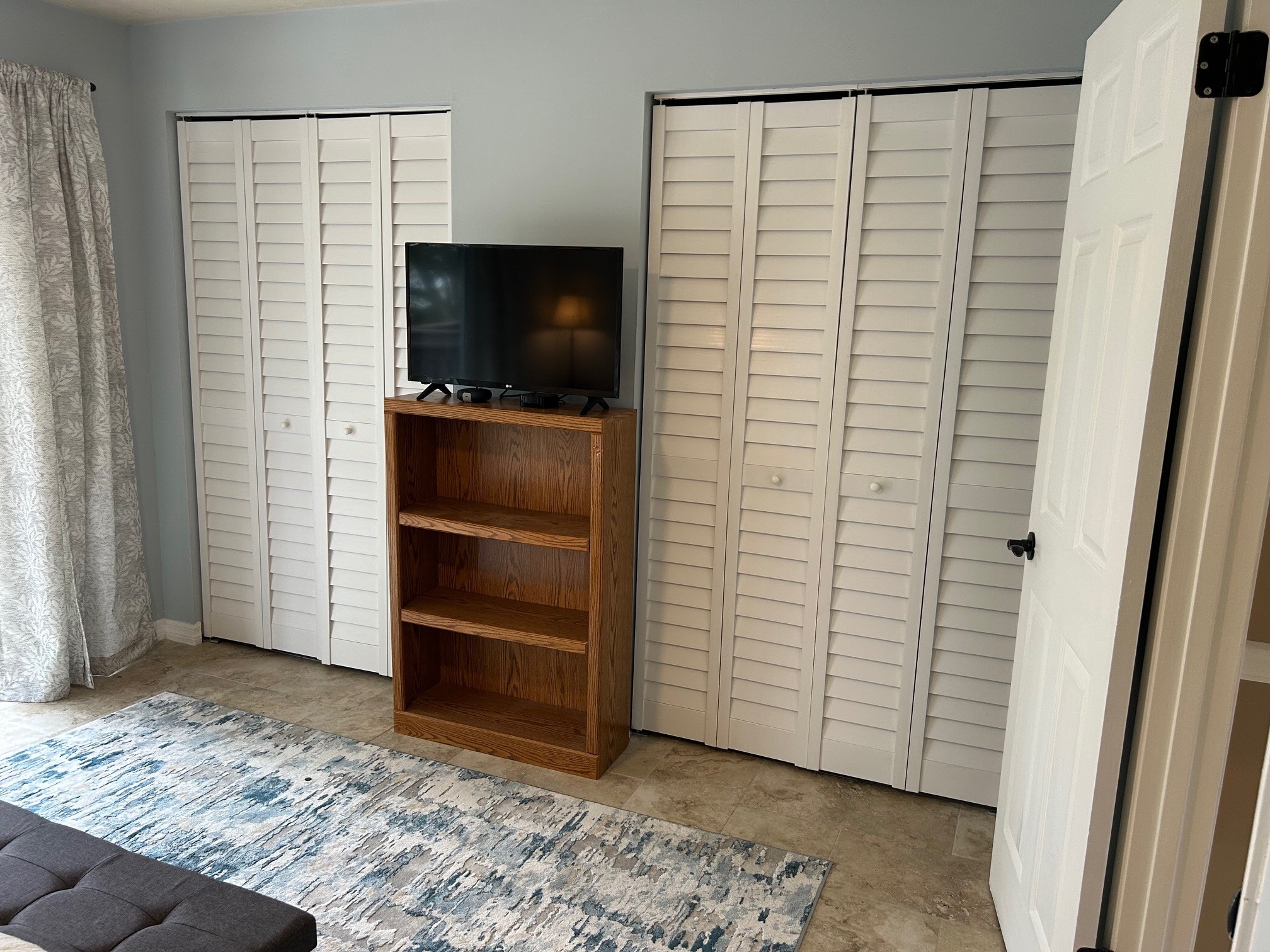 Master Closets - 3333 S Ridgewood Ave