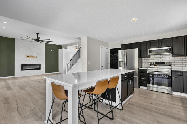 Building Photo - 9166 Windy Creek Dr