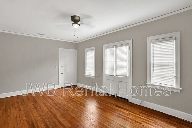Building Photo - 1508 McDuff Ave S