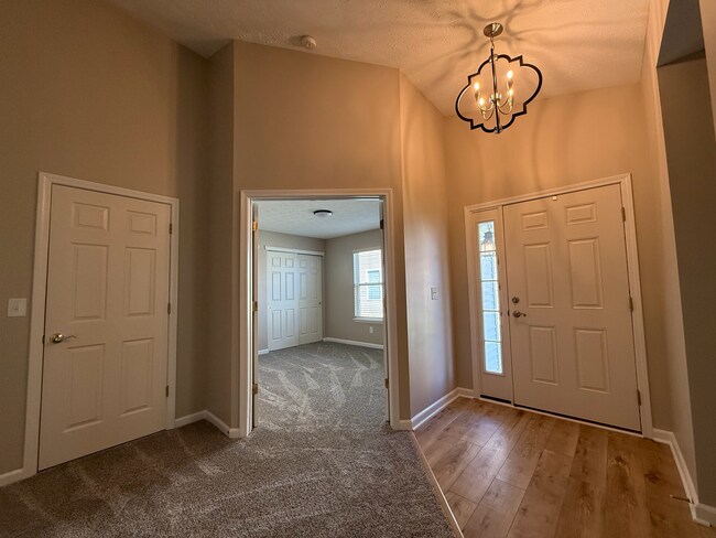 Building Photo - Black Hills Dr.