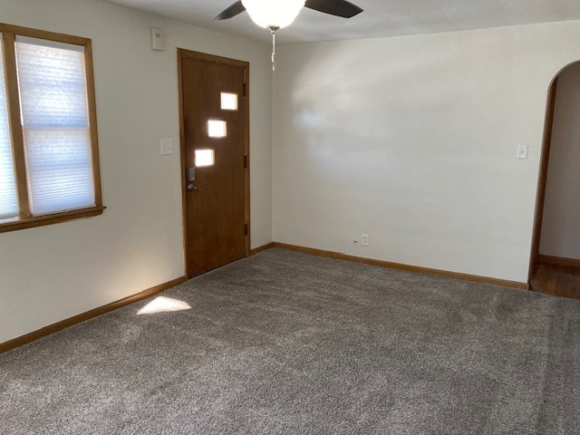 Building Photo - 922 E 3rd St